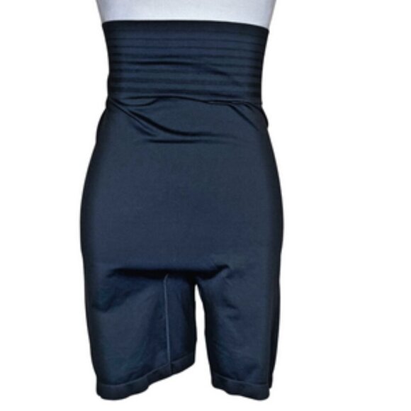 Cacique Level 1 Smoother Ultra High-Waist Layering Slip Short Shaper Sz 22/24 - Picture 2 of 12